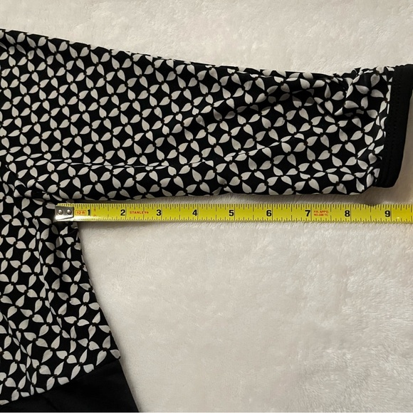 BCBGMaxazria - Picture 11 of 13